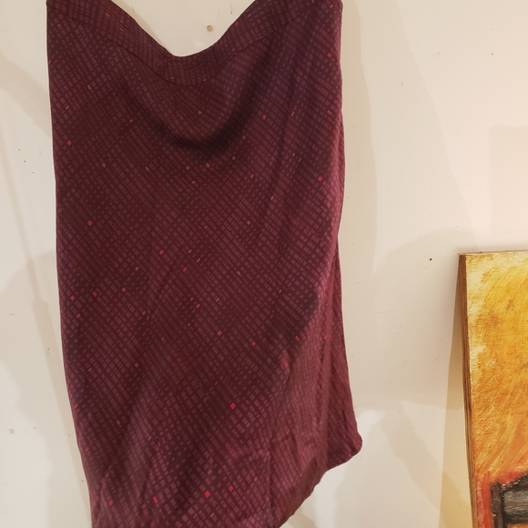 Martin + Osa Women's Size 12 Vibrant Pink and Purple Patterned Silk Skirt - Picture 4 of 5